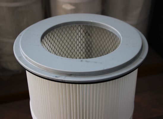 0製造工場における塵フィルタリングのための3.um孔隙性プラテッド空気カートリッジフィルター